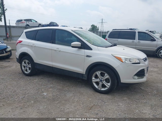 12693551 :رقم المزاد ، 1FMCU0GX0DUD05738 vin ، 2013 Ford Escape مزاد بيع