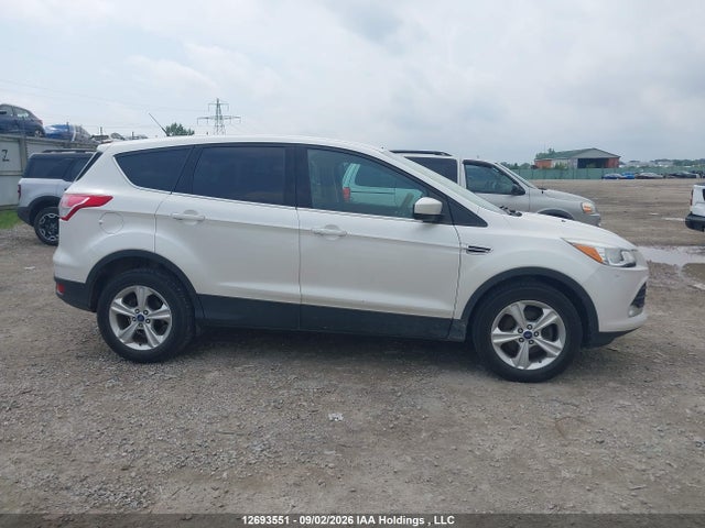 12693551 :رقم المزاد ، 1FMCU0GX0DUD05738 vin ، 2013 Ford Escape مزاد بيع