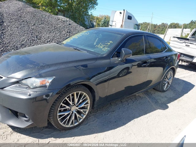 12693557 :رقم المزاد ، JTHCF1D20F5022555 vin ، 2015 Lexus Is 250 مزاد بيع