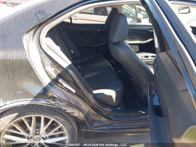 12693557 :رقم المزاد ، JTHCF1D20F5022555 vin ، 2015 Lexus Is 250 مزاد بيع