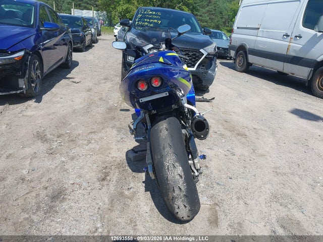 12693558 :رقم المزاد ، JS1GN7BA722105456 vin ، 2002 Suzuki Gsx-r600 مزاد بيع
