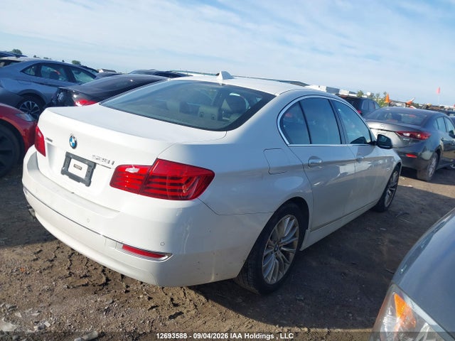 WBA5A7C52FD620723 BMW 5 Series