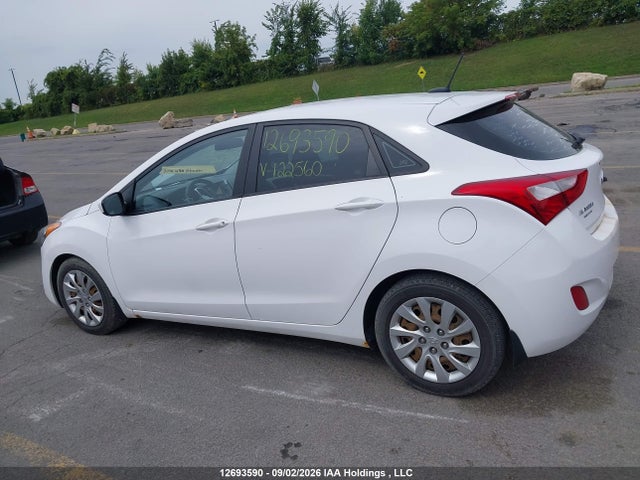 Продажа на аукционе авто 2013 Hyundai Elantra Gt, vin: KMHD25LE7DU122560, номер лота: 12693590