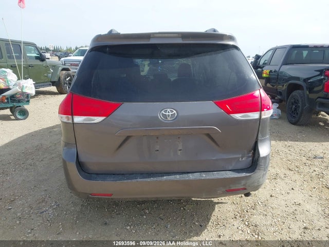 Продаж на аукціоні авто 2011 Toyota Sienna Le V6, vin: 5TDKK3DCXBS172951, номер лоту: 12693596