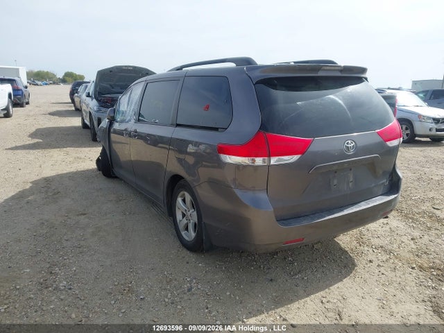 Продаж на аукціоні авто 2011 Toyota Sienna Le V6, vin: 5TDKK3DCXBS172951, номер лоту: 12693596