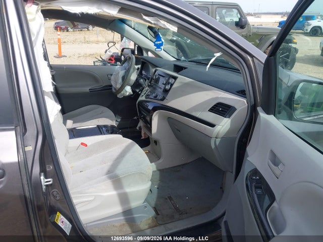 Продаж на аукціоні авто 2011 Toyota Sienna Le V6, vin: 5TDKK3DCXBS172951, номер лоту: 12693596