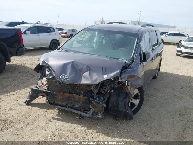 Продаж на аукціоні авто 2011 Toyota Sienna Le V6, vin: 5TDKK3DCXBS172951, номер лоту: 12693596