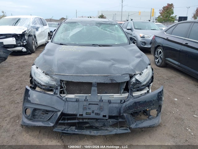 Honda Civic Touring 2018 2HGFC1F90JH107304 Image 11