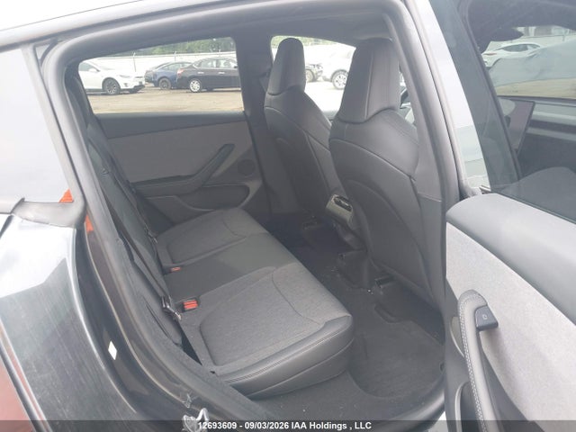 Tesla Model Y 2026 XP7YGDFD7TB865598 Image 8