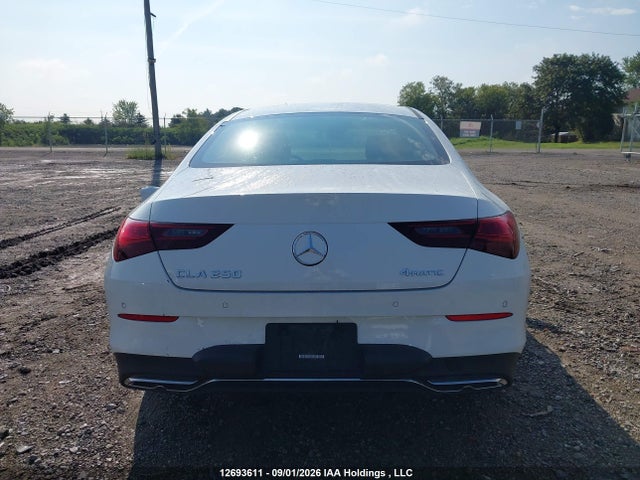W1K5J4HB2SN537061 Mercedes-Benz CLA 250 4MATIC