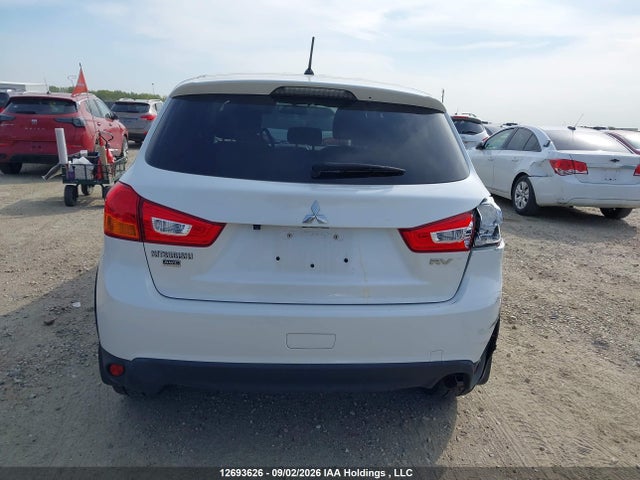 Mitsubishi RVR SE 2016 JA4AJ3AU7GZ612328 Image 16