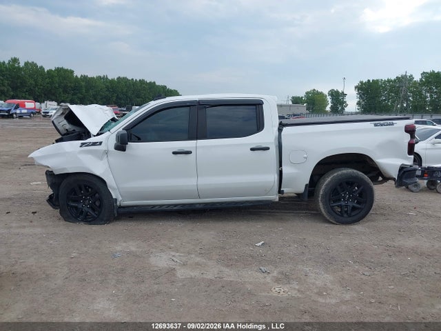 3GCUKCED9SG345700 Chevrolet Silverado K1500 Trail Boss Custom