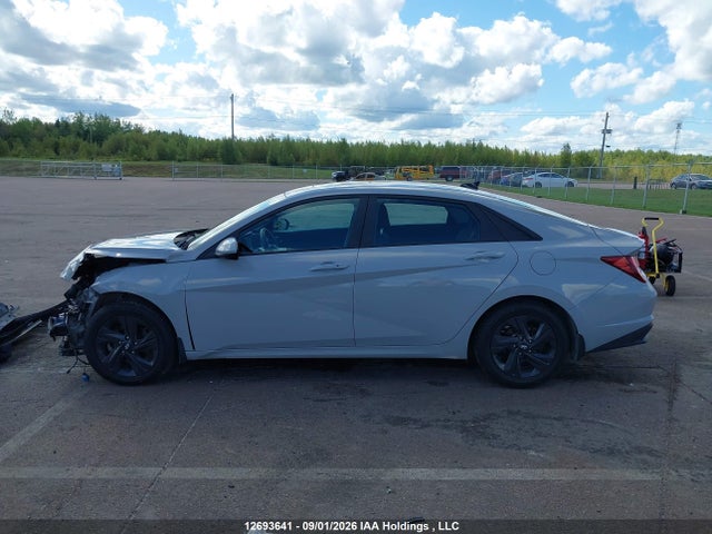 12693641 :رقم المزاد ، KMHLM4AG3MU167662 vin ، 2021 Hyundai Elantra Preferred Ivt With Sun And Tech Package مزاد بيع