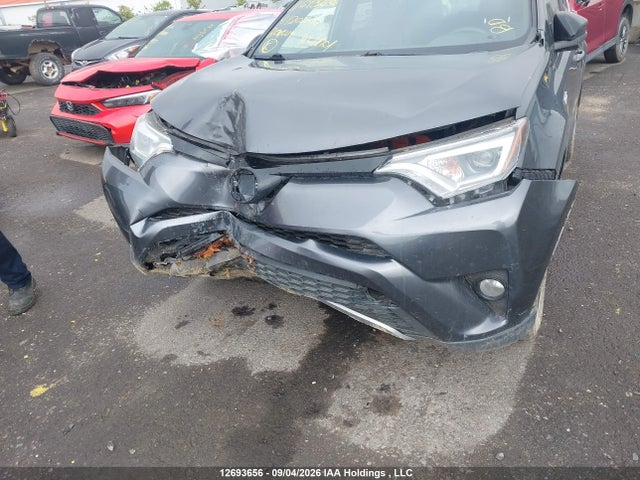 JTMJJREV3HD120244 Toyota Rav4 Hybrid Se