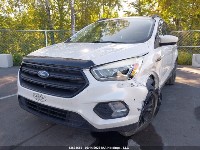 Ford Escape 2018 1FMCU9HD6JUA00748 Image 2