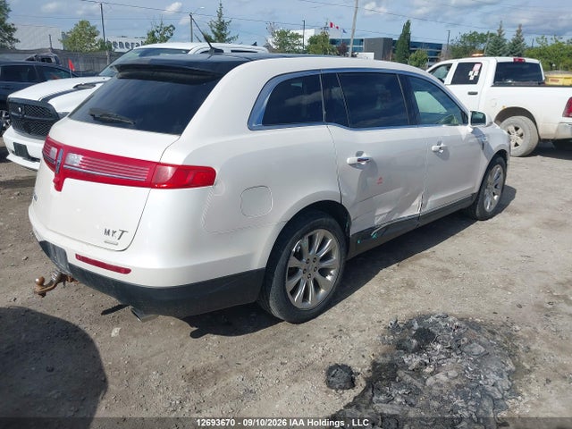 Aukcja sprzedaży 2014 Lincoln Mkt, vin: 2LMHJ5AT7EBL57168, numer aukcji: 12693670