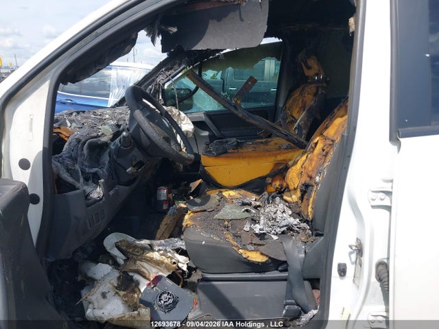 12693678 :رقم المزاد ، 1N6AA0EJ0AN306992 vin ، 2010 Nissan Titan Xe/se/le/pro-4x مزاد بيع