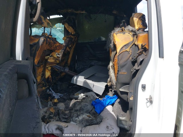 12693678 :رقم المزاد ، 1N6AA0EJ0AN306992 vin ، 2010 Nissan Titan Xe/se/le/pro-4x مزاد بيع