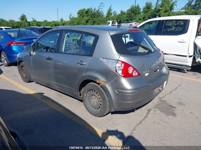 12678410 :رقم المزاد ، 3N1BC13E07L425683 vin ، 2007 Nissan Versa 1.8s مزاد بيع