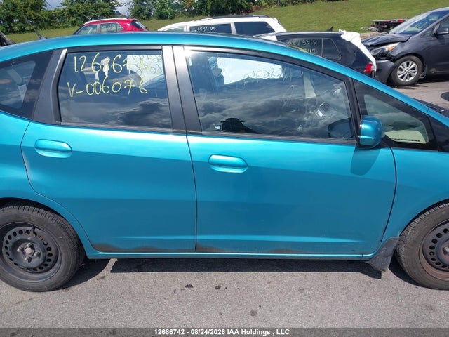 2013 Honda Fit Lx მანქანა იყიდება აუქციონზე, vin: LUCGE8H58D3006076, აუქციონის ნომერი: 12686742