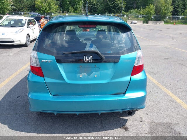 2013 Honda Fit Lx მანქანა იყიდება აუქციონზე, vin: LUCGE8H58D3006076, აუქციონის ნომერი: 12686742