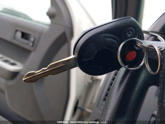 12693690 :رقم المزاد ، 1FMCU93G79KC37628 vin ، 2009 Ford Escape Xlt Automatic مزاد بيع