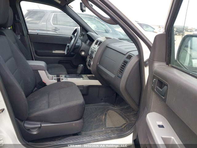 12693690 :رقم المزاد ، 1FMCU93G79KC37628 vin ، 2009 Ford Escape Xlt Automatic مزاد بيع
