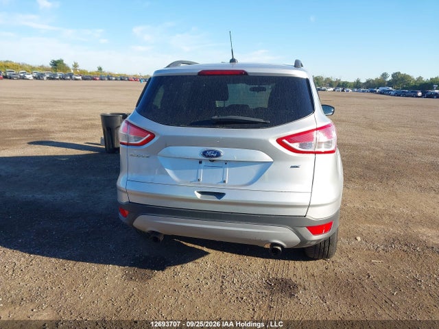 Ford ESCAPE SE 2015 1FMCU0G7XFUC18187 Image 16