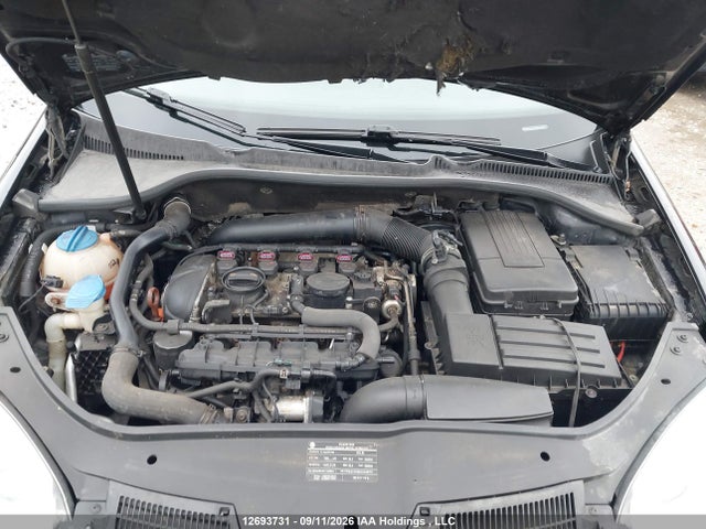 2010 Volkswagen Jetta 2.0t მანქანა იყიდება აუქციონზე, vin: 3VWHJ7AJ8AM014532, აუქციონის ნომერი: 12693731