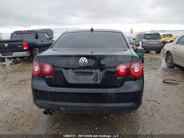 2010 Volkswagen Jetta 2.0t მანქანა იყიდება აუქციონზე, vin: 3VWHJ7AJ8AM014532, აუქციონის ნომერი: 12693731
