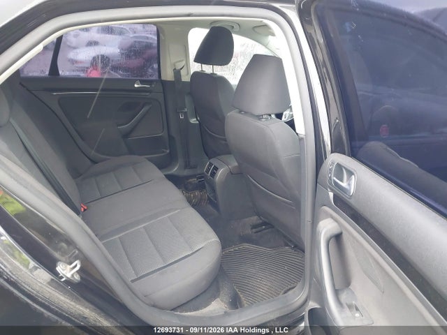 2010 Volkswagen Jetta 2.0t მანქანა იყიდება აუქციონზე, vin: 3VWHJ7AJ8AM014532, აუქციონის ნომერი: 12693731