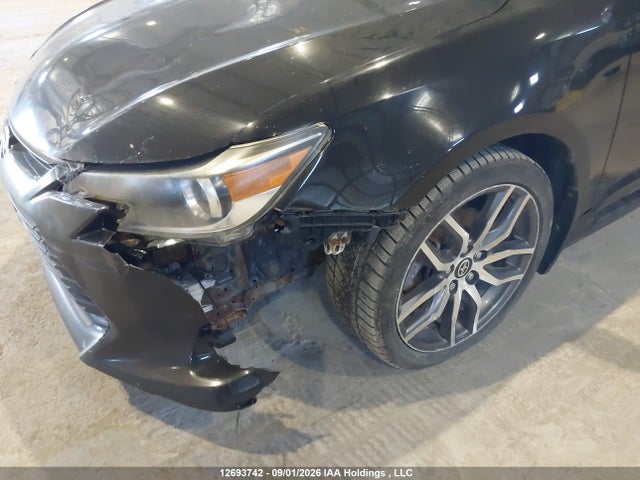 12693742 :رقم المزاد ، JTKJF5C76F3096001 vin ، 2015 Scion Tc مزاد بيع