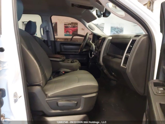 12693748 :رقم المزاد ، 1C6RR7KG7PS577212 vin ، 2023 Ram 1500 Classic Tradesman مزاد بيع