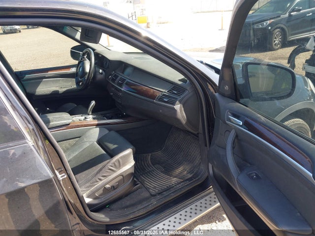 Продажа на аукционе авто 2008 Bmw X5 3.0si, vin: 5UXFE43548L032422, номер лота: 12685567