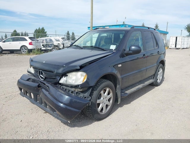 2000 Mercedes-benz Ml 430 მანქანა იყიდება აუქციონზე, vin: 4JGAB72E7YA154500, აუქციონის ნომერი: 12693771