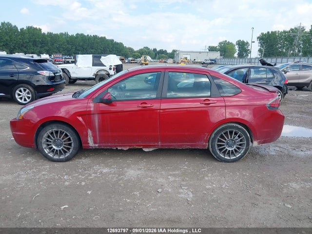12693797 :رقم المزاد ، 1FAHP3GN2AW211027 vin ، 2010 Ford Focus Ses مزاد بيع