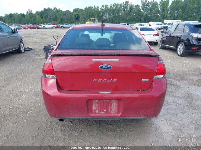 12693797 :رقم المزاد ، 1FAHP3GN2AW211027 vin ، 2010 Ford Focus Ses مزاد بيع