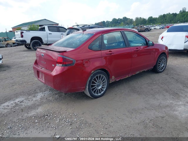 12693797 :رقم المزاد ، 1FAHP3GN2AW211027 vin ، 2010 Ford Focus Ses مزاد بيع