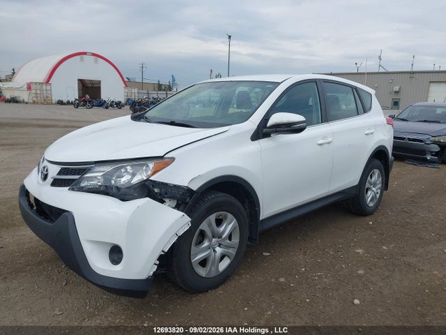 Toyota RAV4 LE 2014 2T3BFREV0EW178459 Image 2