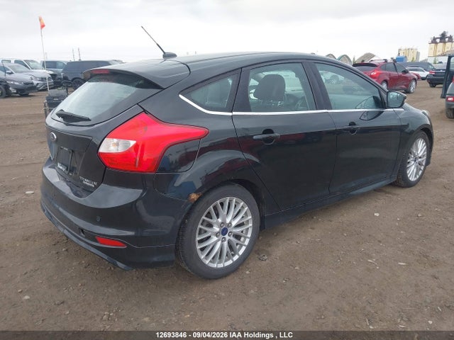 Ford Focus Titanium 2014 1FADP3N21EL261321 Image 4
