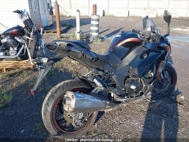 2021 Kawasaki Zx1002 K მანქანა იყიდება აუქციონზე, vin: JKBZXVK1XMA011003, აუქციონის ნომერი: 12693849