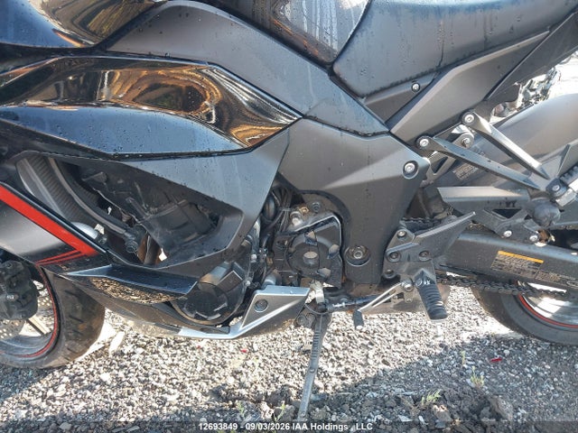 2021 Kawasaki Zx1002 K მანქანა იყიდება აუქციონზე, vin: JKBZXVK1XMA011003, აუქციონის ნომერი: 12693849
