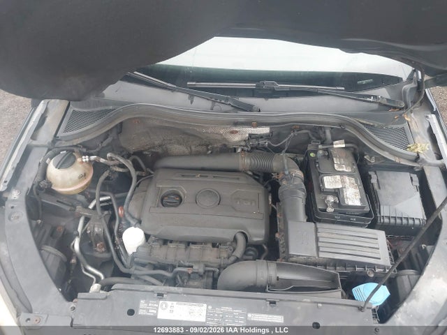 2011 Volkswagen Tiguan მანქანა იყიდება აუქციონზე, vin: WVGBV7AXXBW526159, აუქციონის ნომერი: 12693883