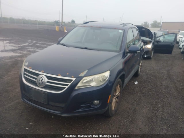2011 Volkswagen Tiguan მანქანა იყიდება აუქციონზე, vin: WVGBV7AXXBW526159, აუქციონის ნომერი: 12693883