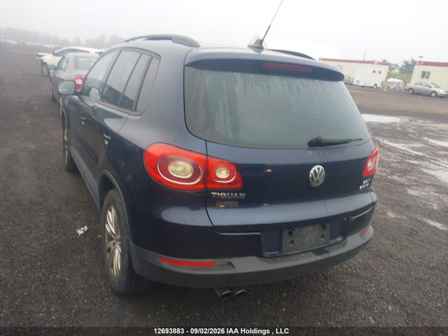 2011 Volkswagen Tiguan მანქანა იყიდება აუქციონზე, vin: WVGBV7AXXBW526159, აუქციონის ნომერი: 12693883