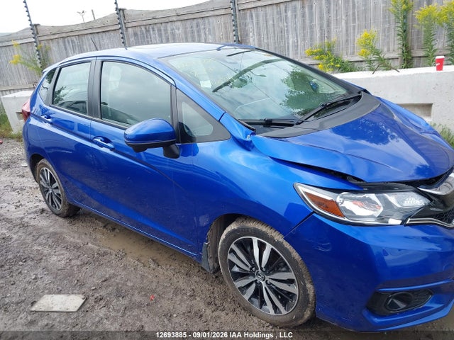 Honda Fit 2018 3HGGK5H77JM100314 Image 13