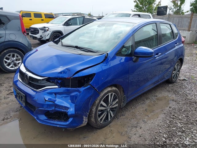 Honda Fit 2018 3HGGK5H77JM100314 Image 2