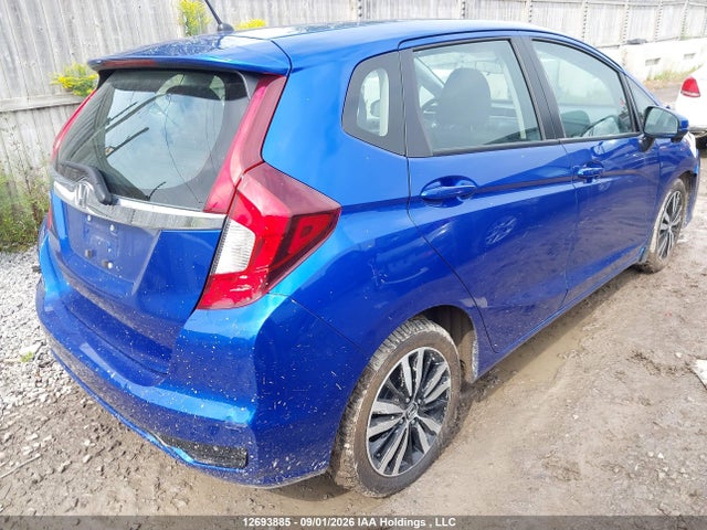 Honda Fit 2018 3HGGK5H77JM100314 Image 4