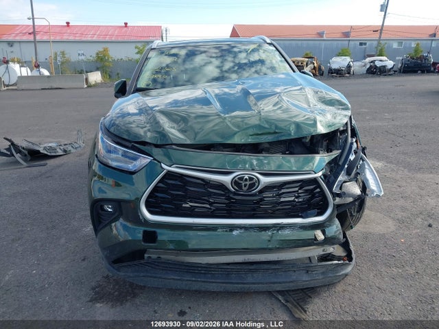 5TDKDRBH8PS522368 Toyota Highlander Xle