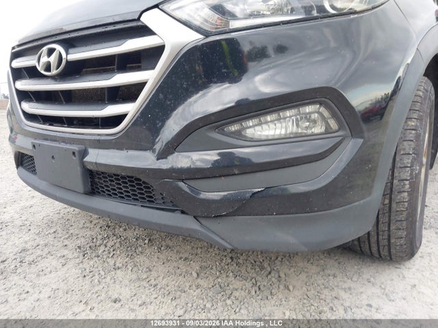 Продажа на аукционе авто 2017 Hyundai Tucson Luxury, vin: KM8J3CA48HU518078, номер лота: 12693931
